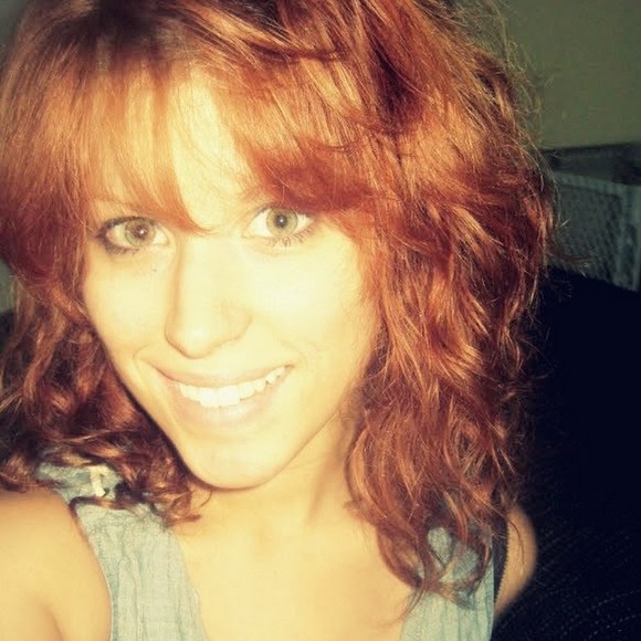 Meet your Posher, Molly - Picture 1 of 1